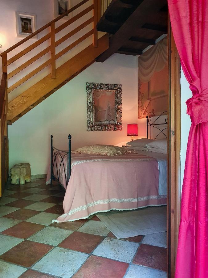 Oasi Lignana Suite Apartments Vellano Eksteriør bilde